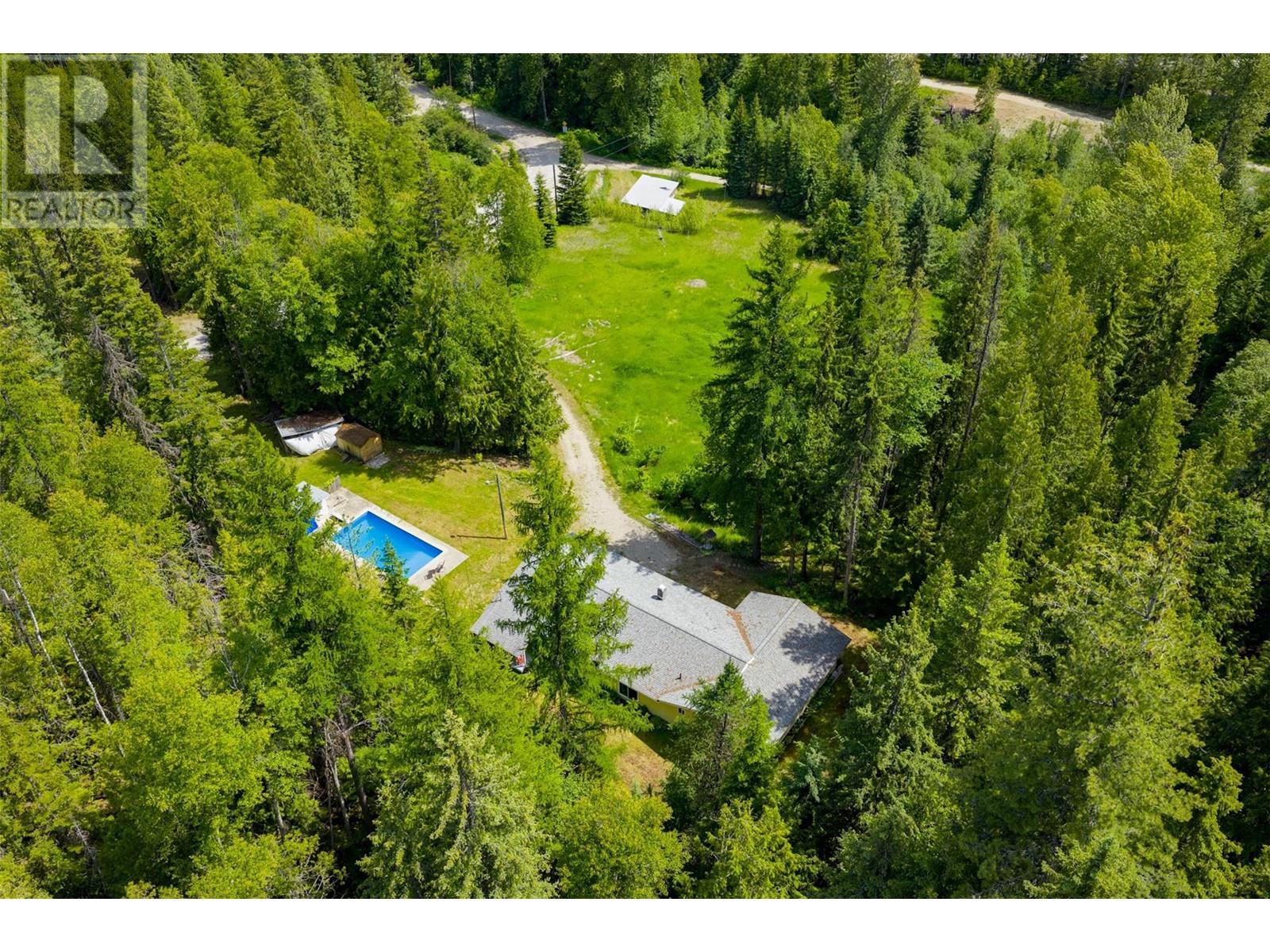 125 Beavervale Road, Ross Spur, British Columbia  V0G 1L1 - Photo 2 - 10351040