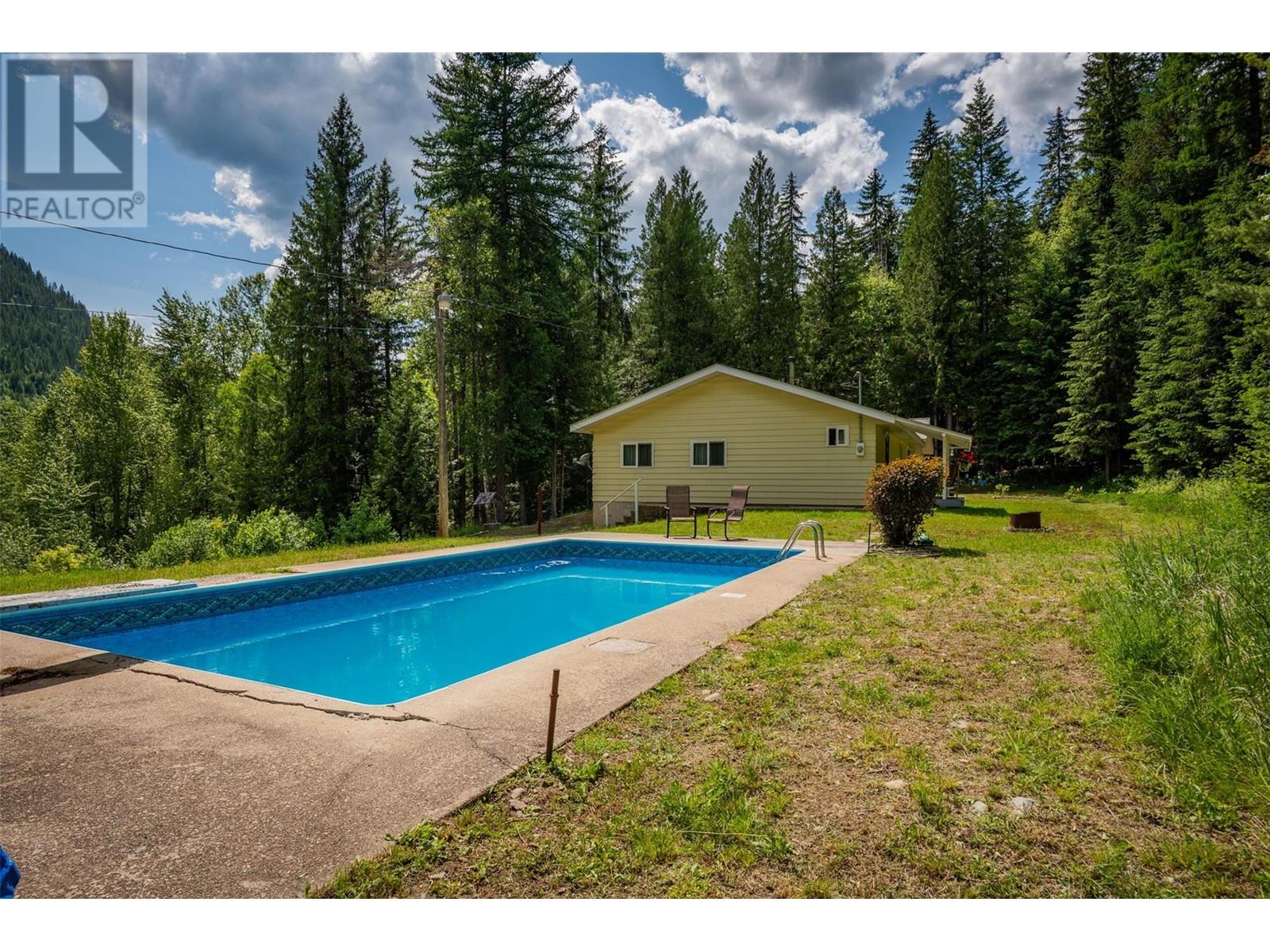 125 Beavervale Road, Ross Spur, British Columbia  V0G 1L1 - Photo 44 - 10351040