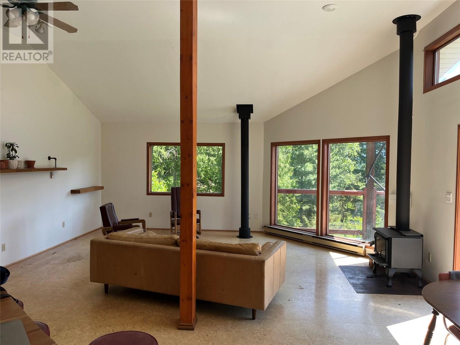 242 9th Street, Kaslo, British Columbia  V0G 1M0 - Photo 16 - 10350911