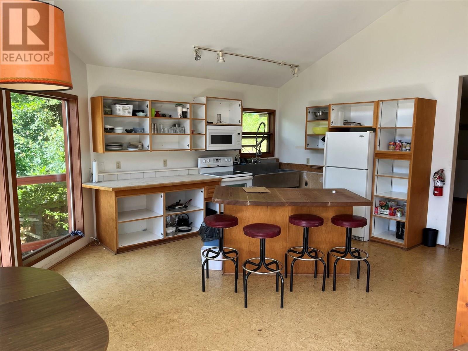 242 9th Street, Kaslo, British Columbia  V0G 1M0 - Photo 17 - 10350911