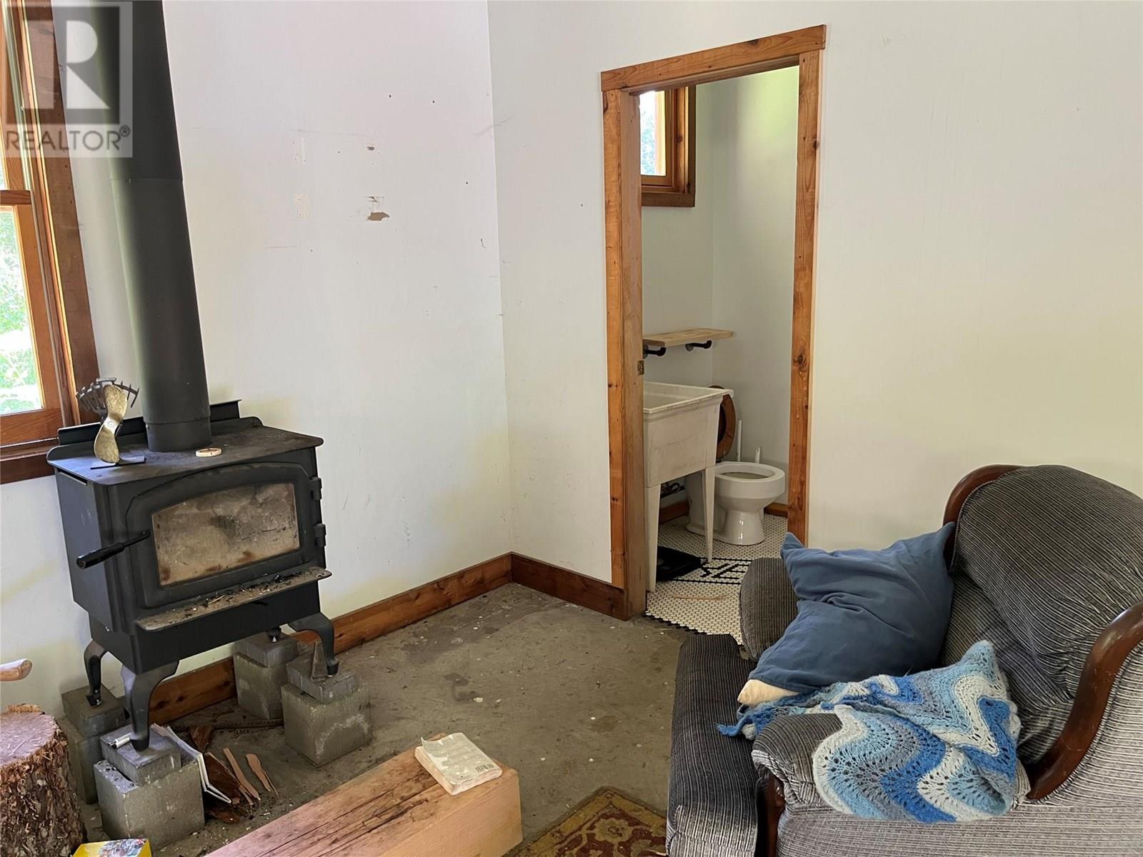242 9th Street, Kaslo, British Columbia  V0G 1M0 - Photo 33 - 10350911