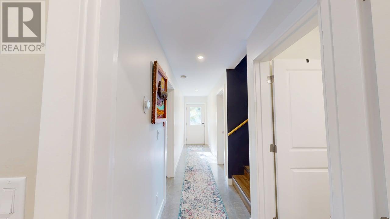 2075 St Paul Street, Rossland, British Columbia  V0G 1Y0 - Photo 30 - 10349851