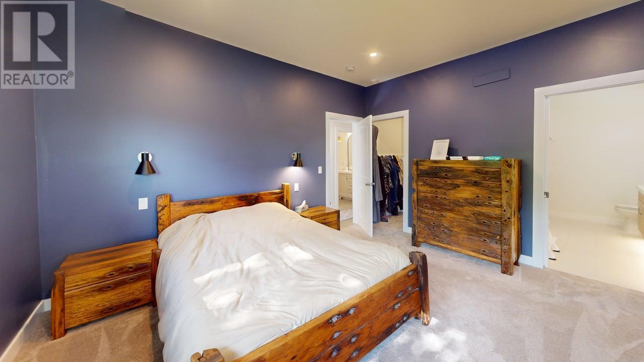 2075 St Paul Street, Rossland, British Columbia  V0G 1Y0 - Photo 32 - 10349851