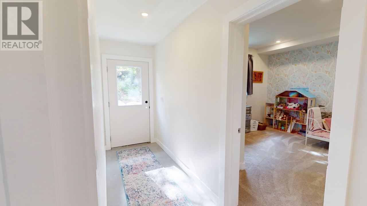 2075 St Paul Street, Rossland, British Columbia  V0G 1Y0 - Photo 37 - 10349851