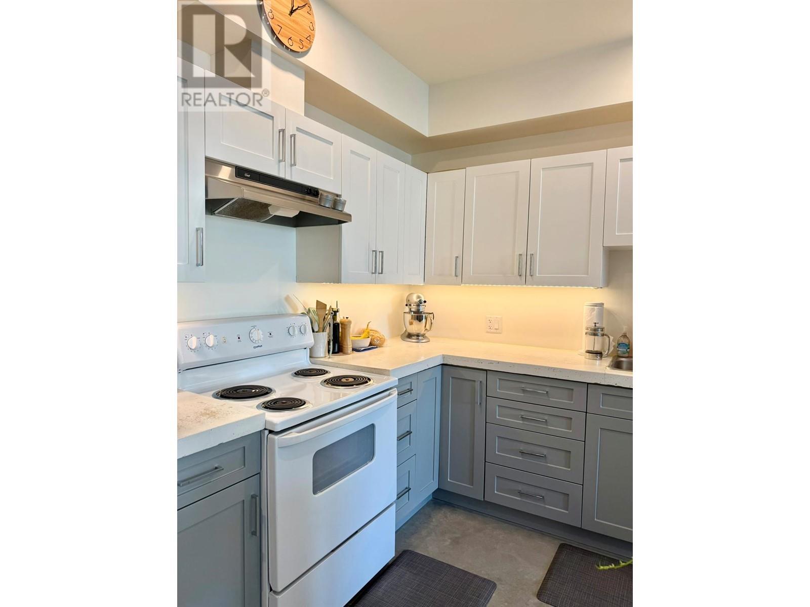 2075 St Paul Street, Rossland, British Columbia  V0G 1Y0 - Photo 44 - 10349851