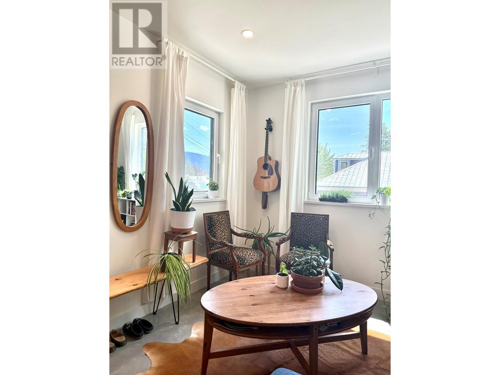 2075 St Paul Street, Rossland, British Columbia  V0G 1Y0 - Photo 49 - 10349851