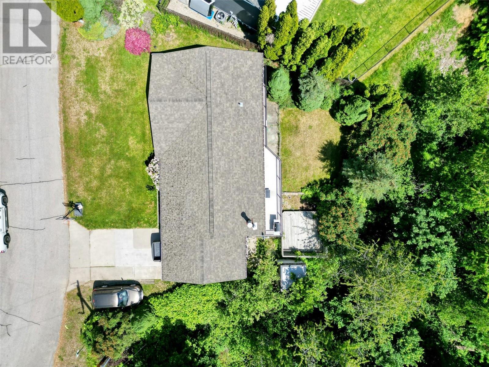 837 9th Street, Montrose, British Columbia  V0G 1P0 - Photo 28 - 10350922
