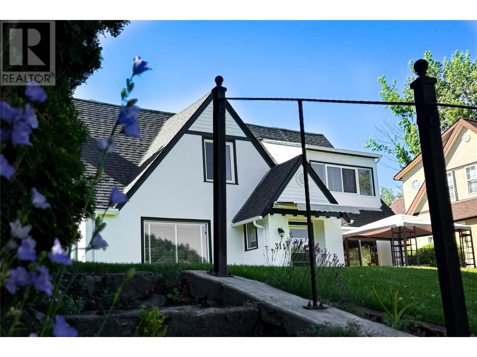311 Murray Drive, Warfield, British Columbia  V1R 2J5 - Photo 13 - 10351685