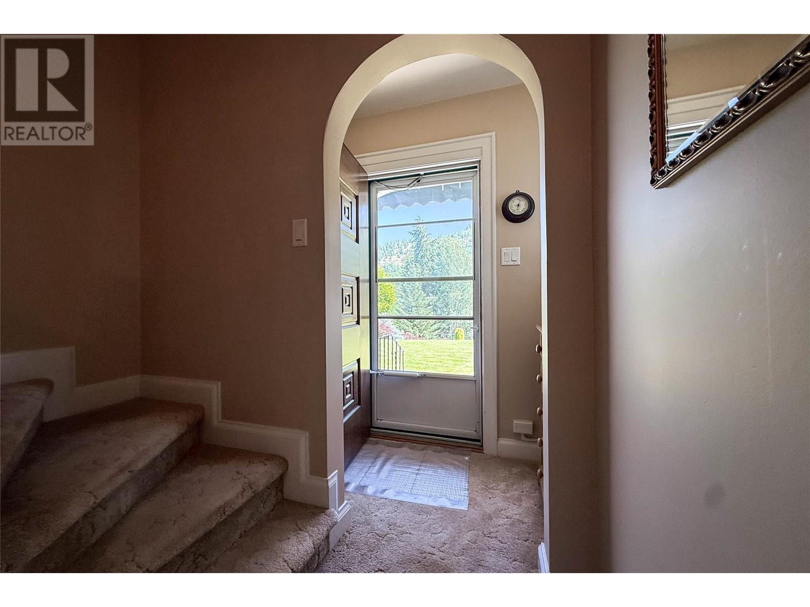 311 Murray Drive, Warfield, British Columbia  V1R 2J5 - Photo 21 - 10351685