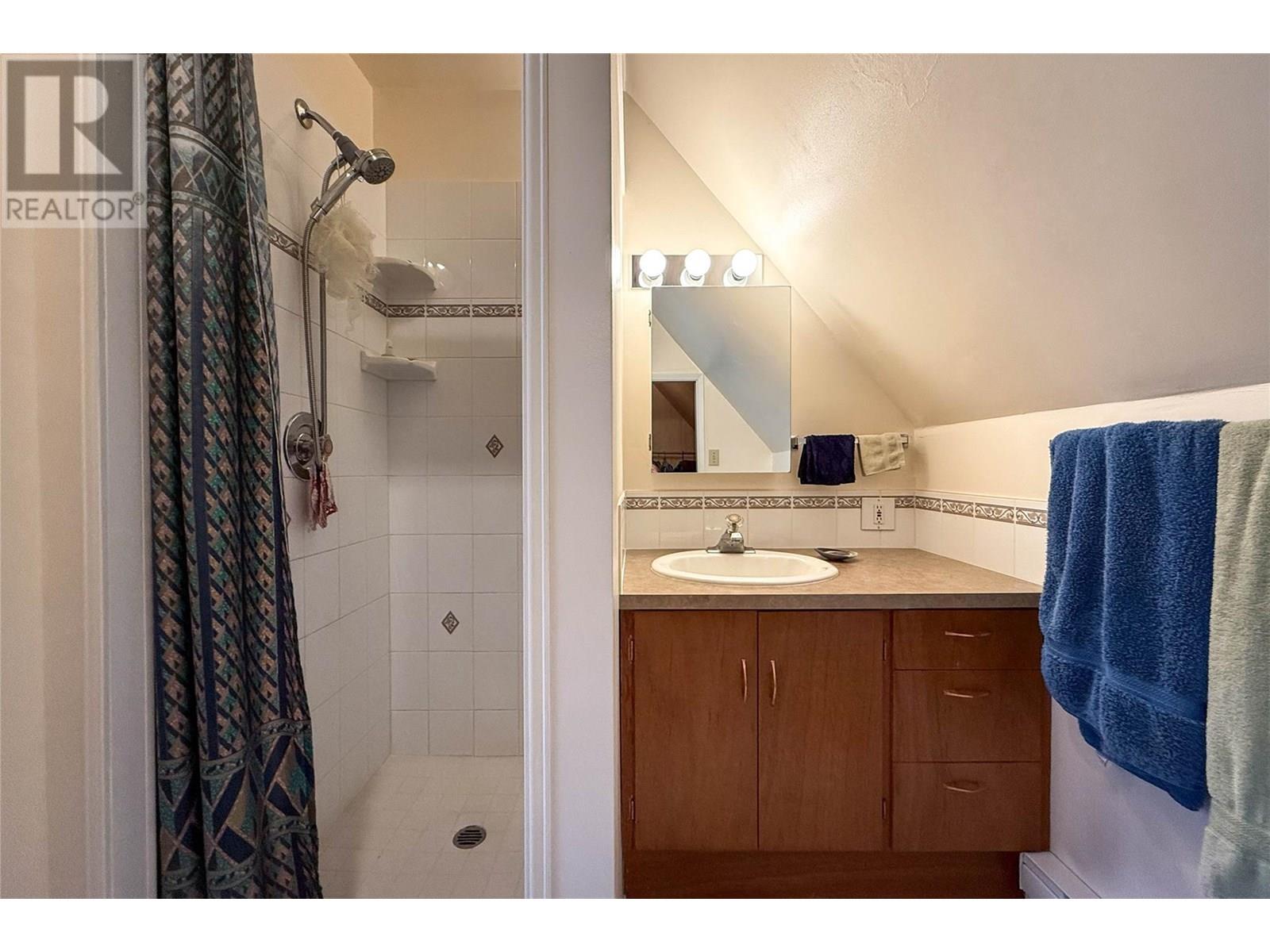 311 Murray Drive, Warfield, British Columbia  V1R 2J5 - Photo 42 - 10351685