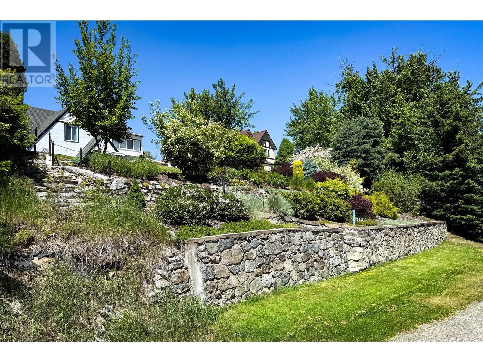 311 Murray Drive, Warfield, British Columbia  V1R 2J5 - Photo 60 - 10351685