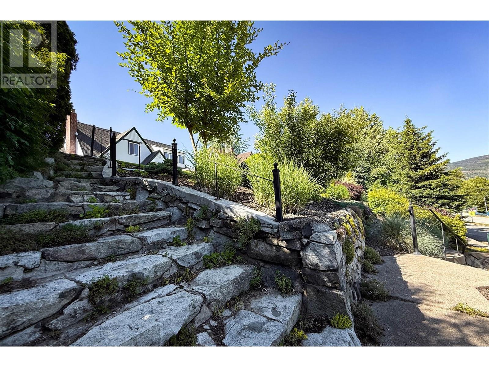 311 Murray Drive, Warfield, British Columbia  V1R 2J5 - Photo 63 - 10351685