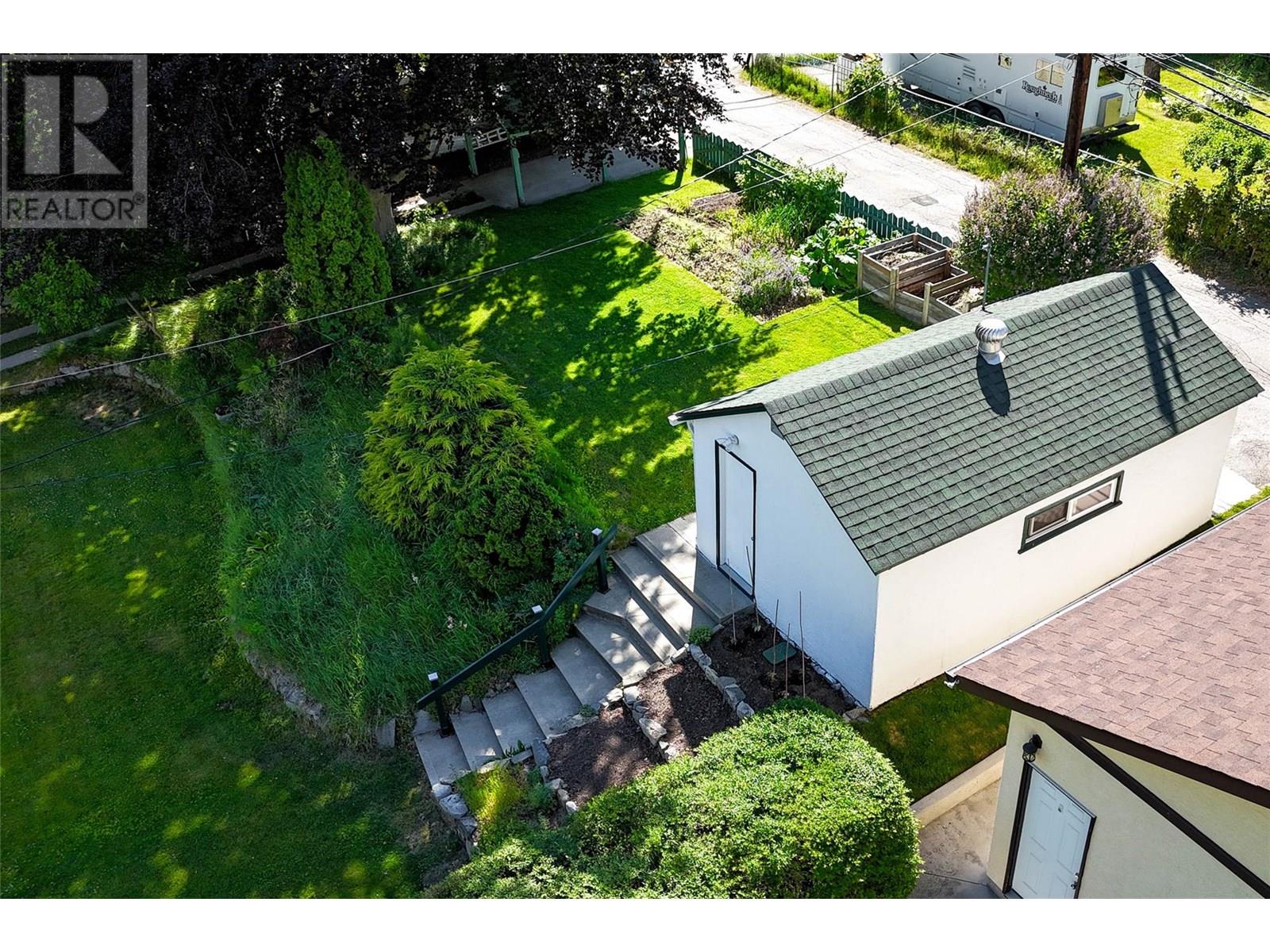 311 Murray Drive, Warfield, British Columbia  V1R 2J5 - Photo 65 - 10351685