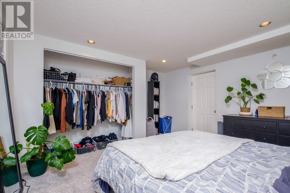 2120 Third Avenue, Rossland, British Columbia  V0G 1Y0 - Photo 43 - 10349304