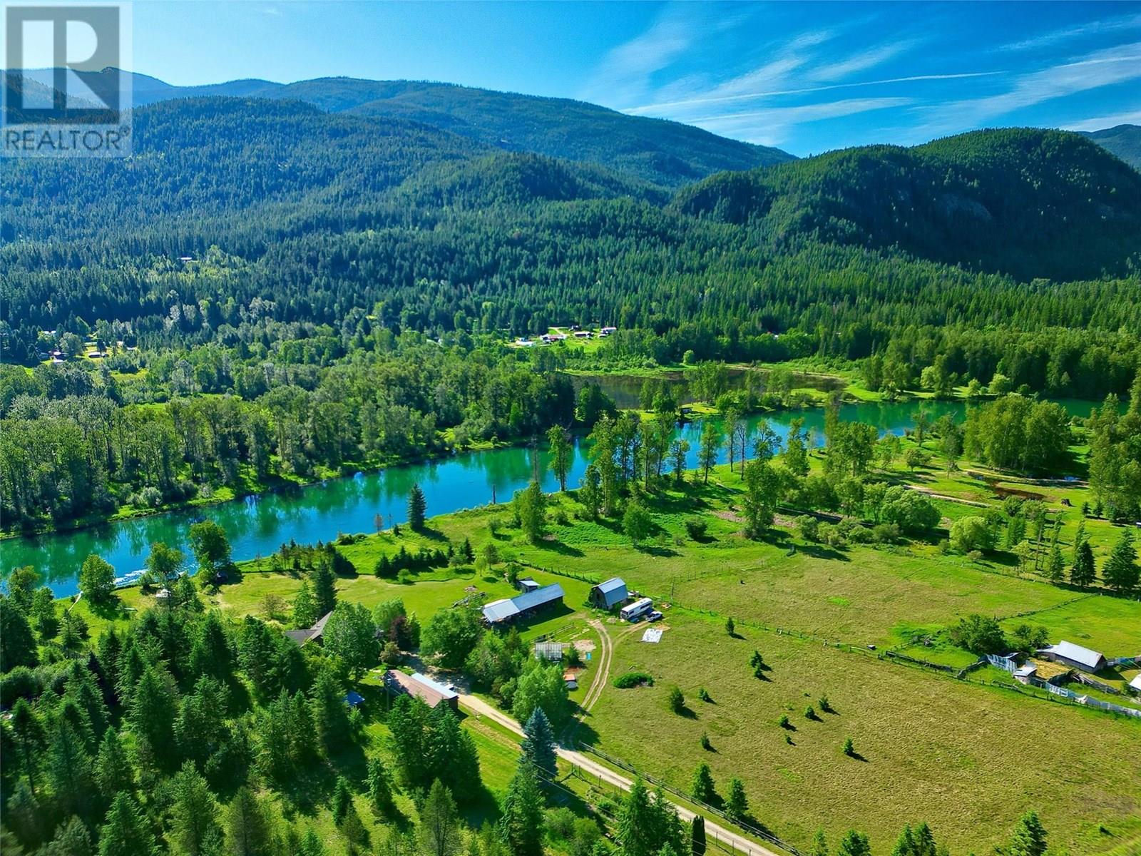 6702 Appledale Lower Road, Winlaw, British Columbia  V0G 2J0 - Photo 1 - 10351339