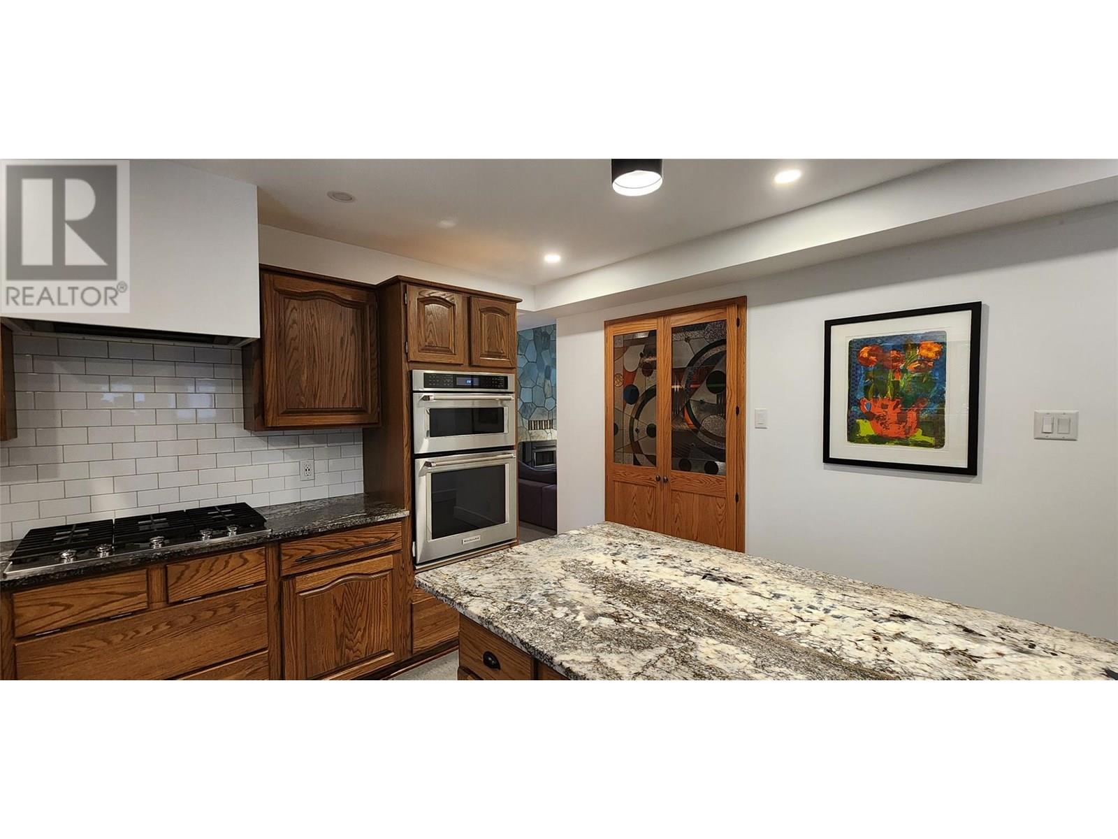 1740 Black Diamond Drive, Rossland, British Columbia  V0G 1Y0 - Photo 16 - 10351767