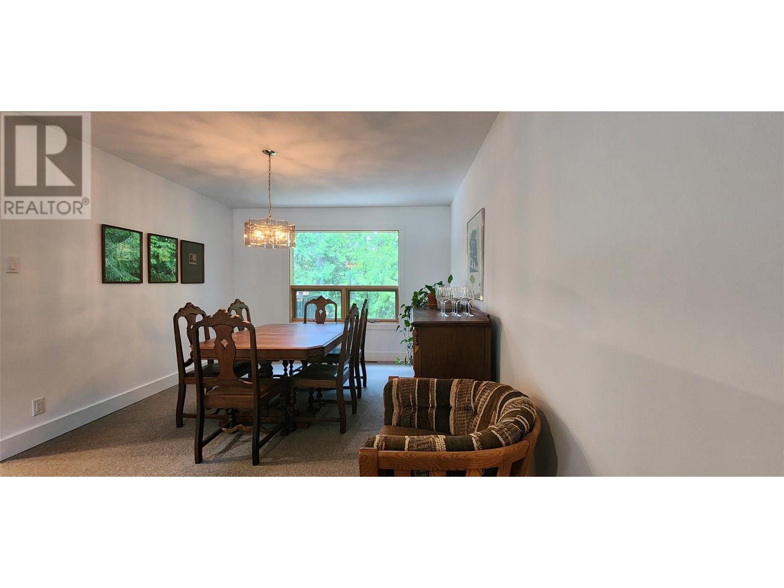 1740 Black Diamond Drive, Rossland, British Columbia  V0G 1Y0 - Photo 21 - 10351767