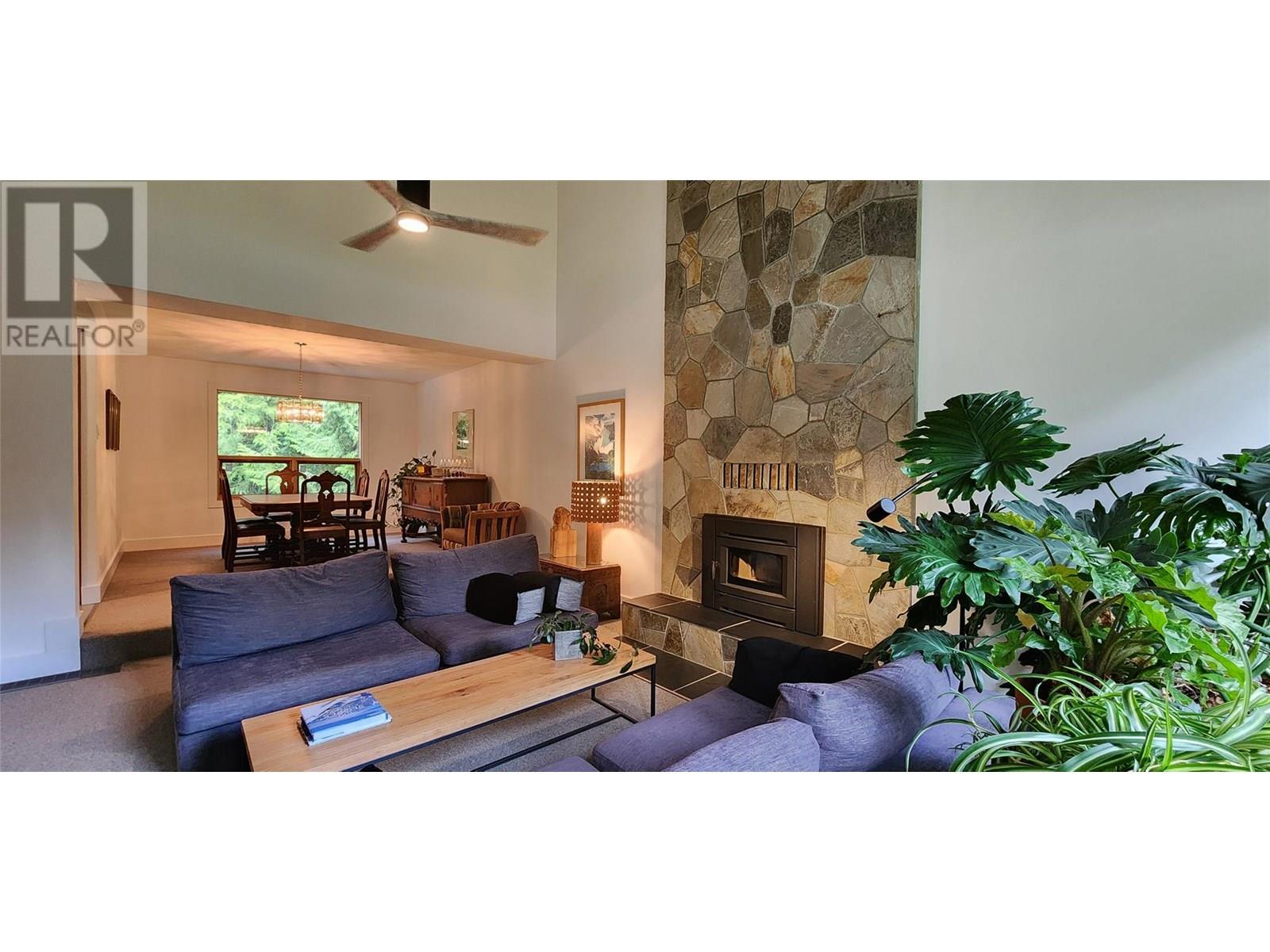 1740 Black Diamond Drive, Rossland, British Columbia  V0G 1Y0 - Photo 24 - 10351767
