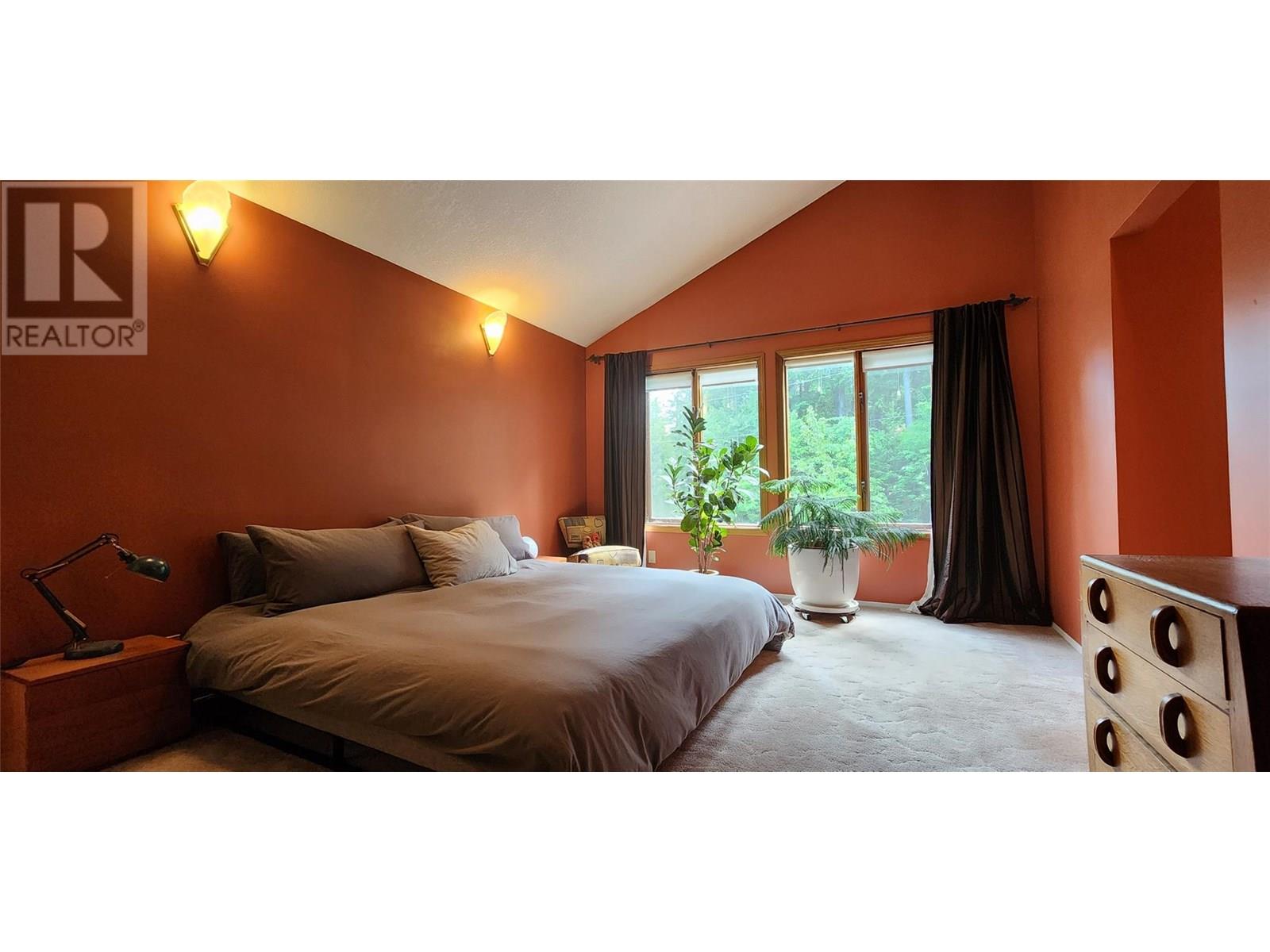 1740 Black Diamond Drive, Rossland, British Columbia  V0G 1Y0 - Photo 33 - 10351767