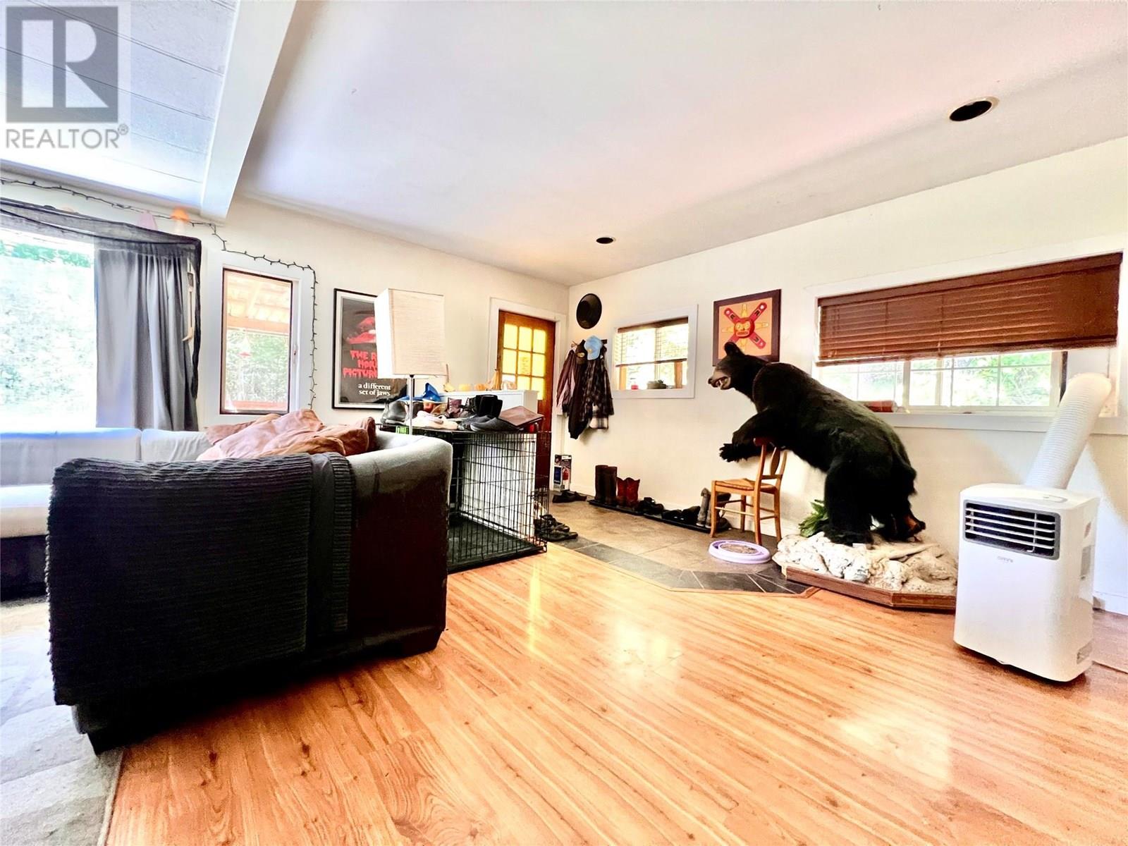 3701 Sabrina Road, Bonnington, British Columbia  V0G 2G3 - Photo 3 - 10351804