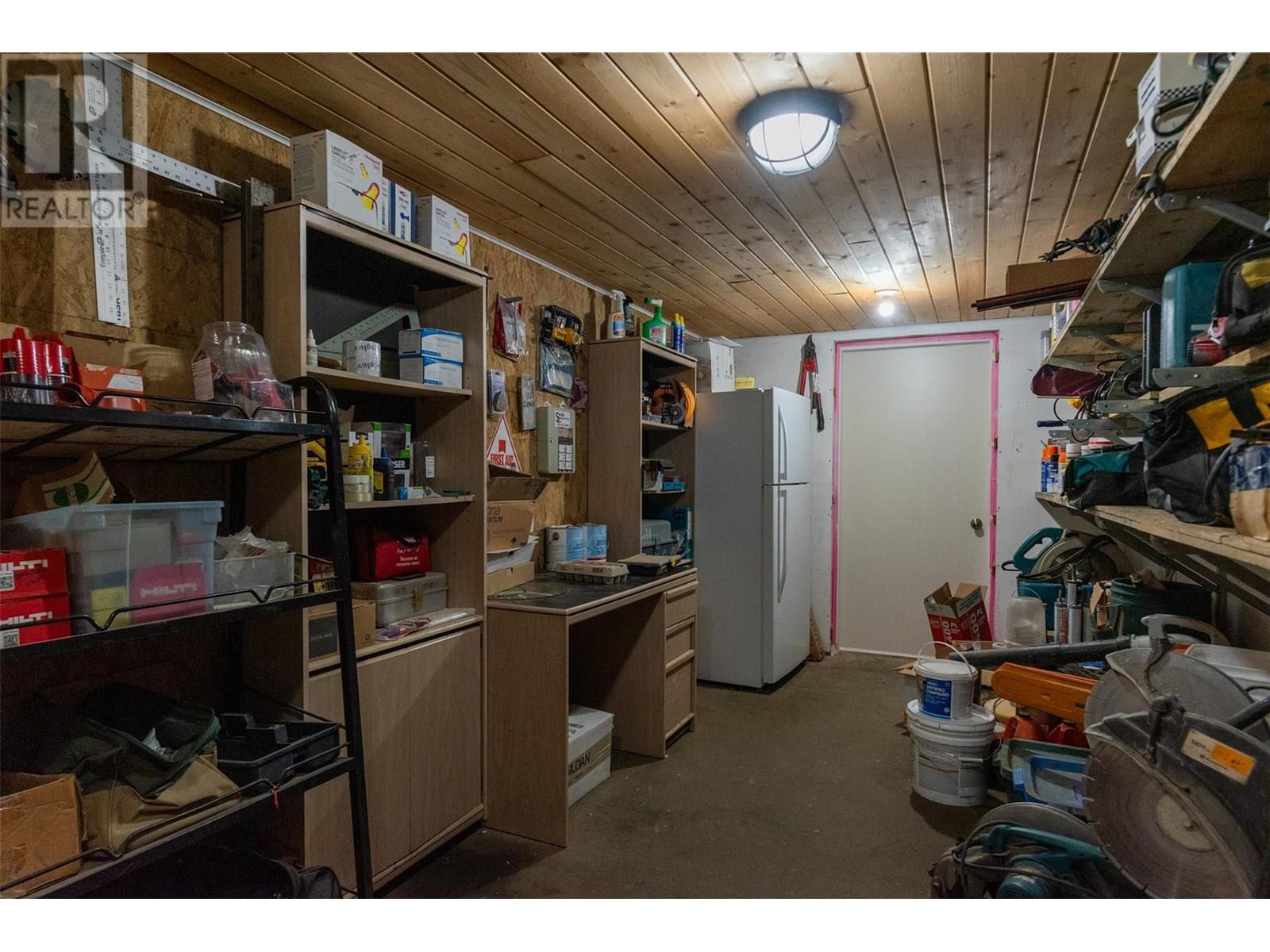 3160 Highway Drive, Trail, British Columbia  V1R 2T3 - Photo 62 - 10351674
