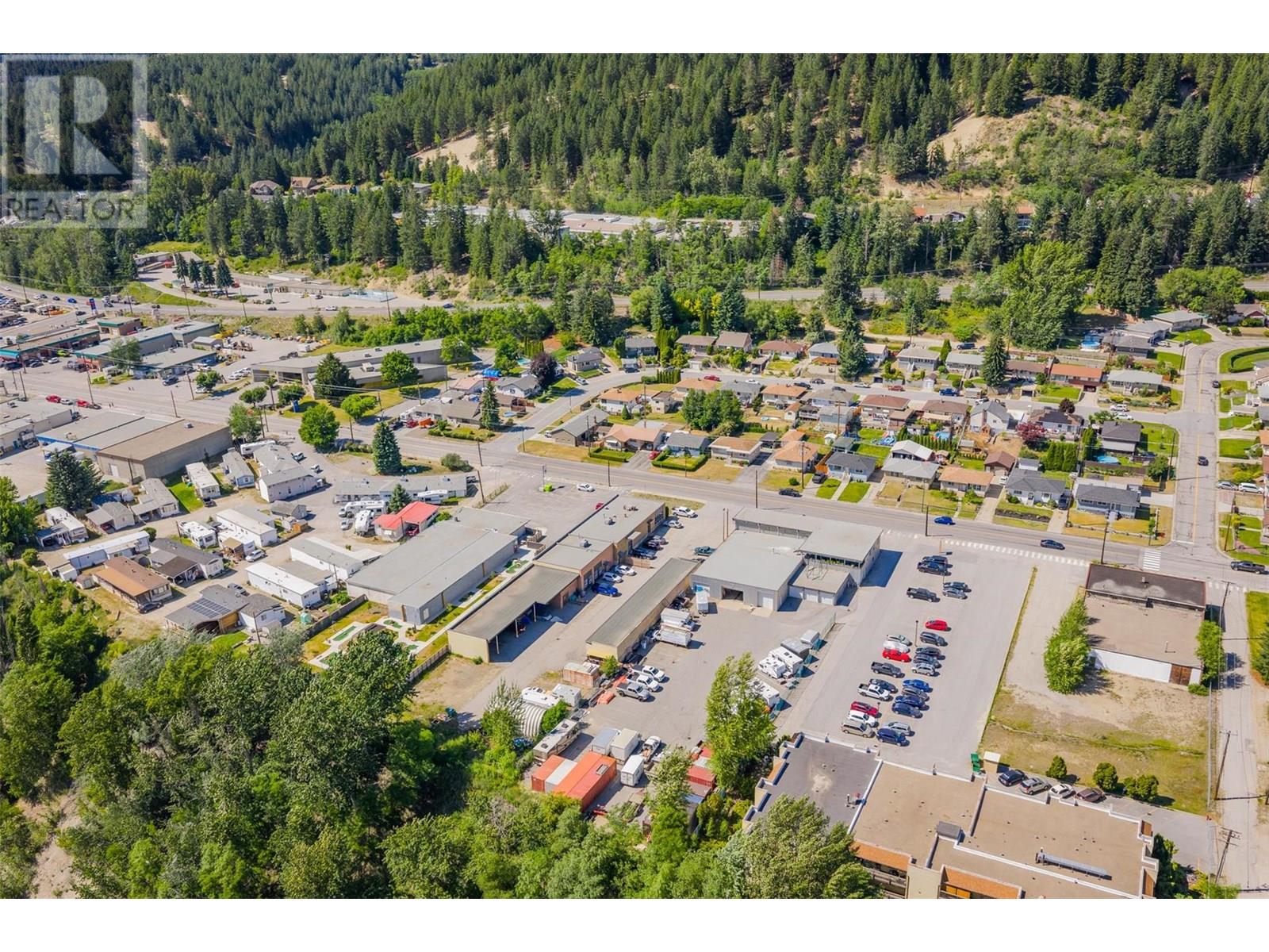 3160 Highway Drive, Trail, British Columbia  V1R 2T3 - Photo 79 - 10351674