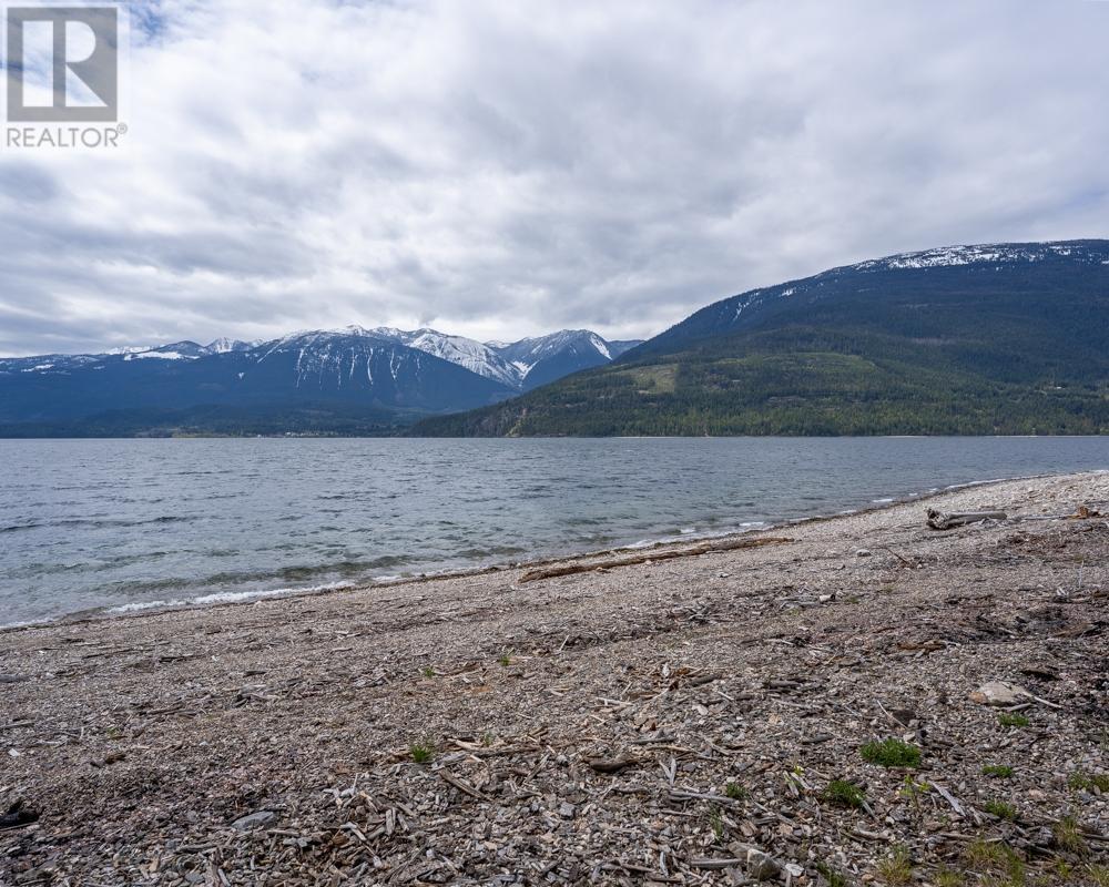 7717 North Kootenay Lake Unit# 10a, 11, 11a, Kaslo, British Columbia  V0G 1M0 - Photo 12 - 10350335