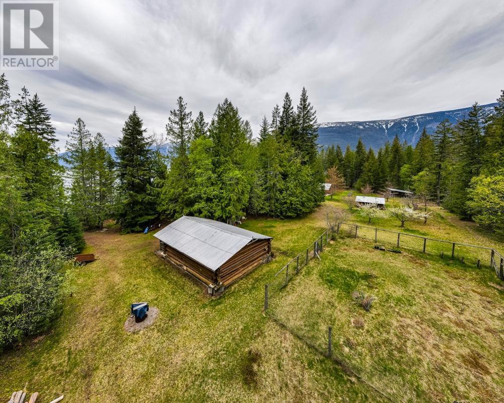 7717 North Kootenay Lake Unit# 10a, 11, 11a, Kaslo, British Columbia  V0G 1M0 - Photo 18 - 10350335