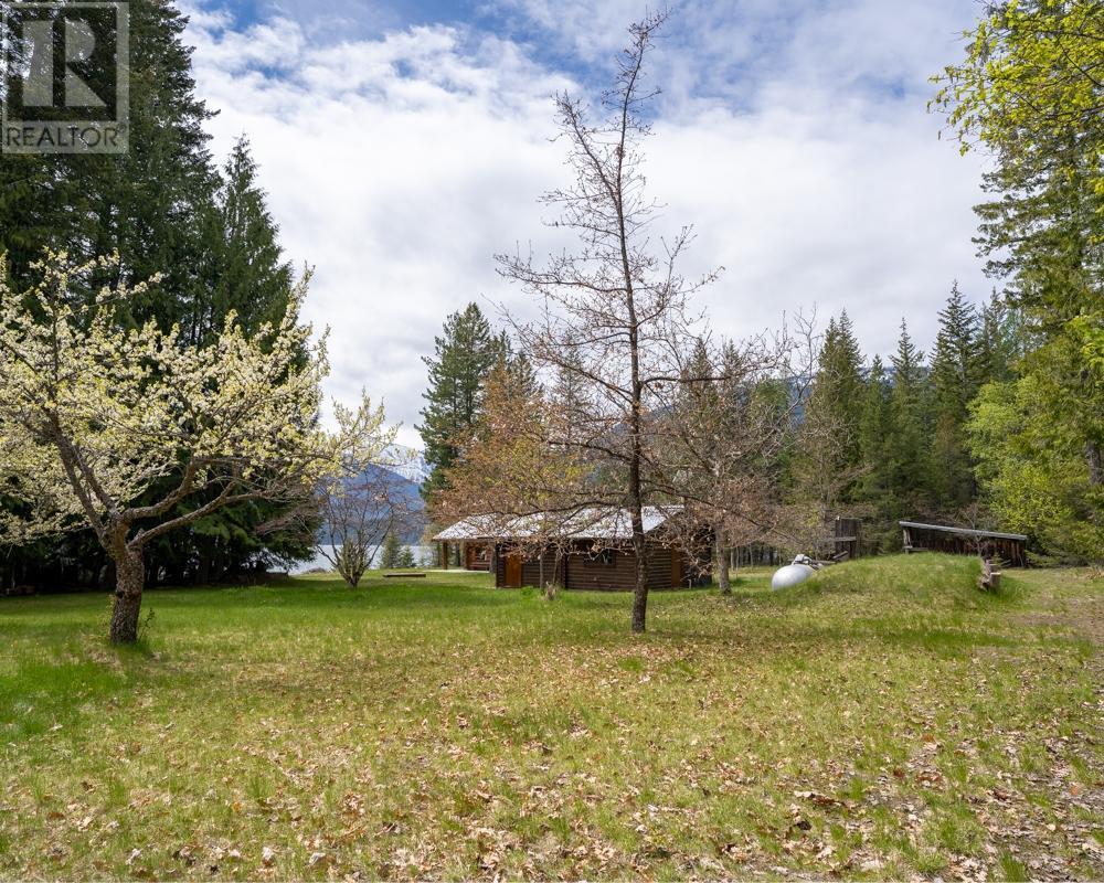 7717 North Kootenay Lake Unit# 10a, 11, 11a, Kaslo, British Columbia  V0G 1M0 - Photo 65 - 10350335