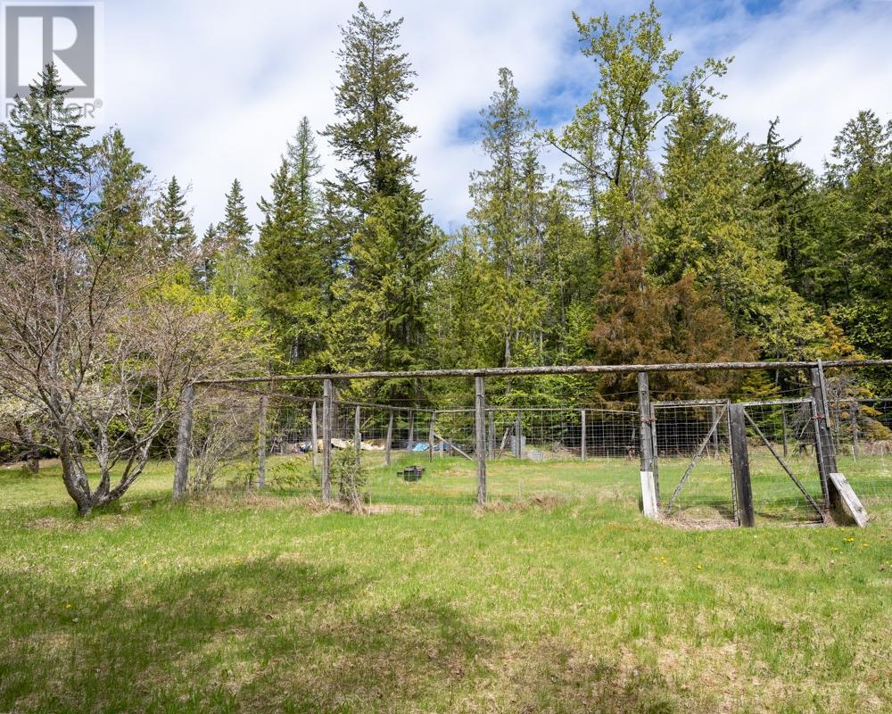 7717 North Kootenay Lake Unit# 10a, 11, 11a, Kaslo, British Columbia  V0G 1M0 - Photo 67 - 10350335