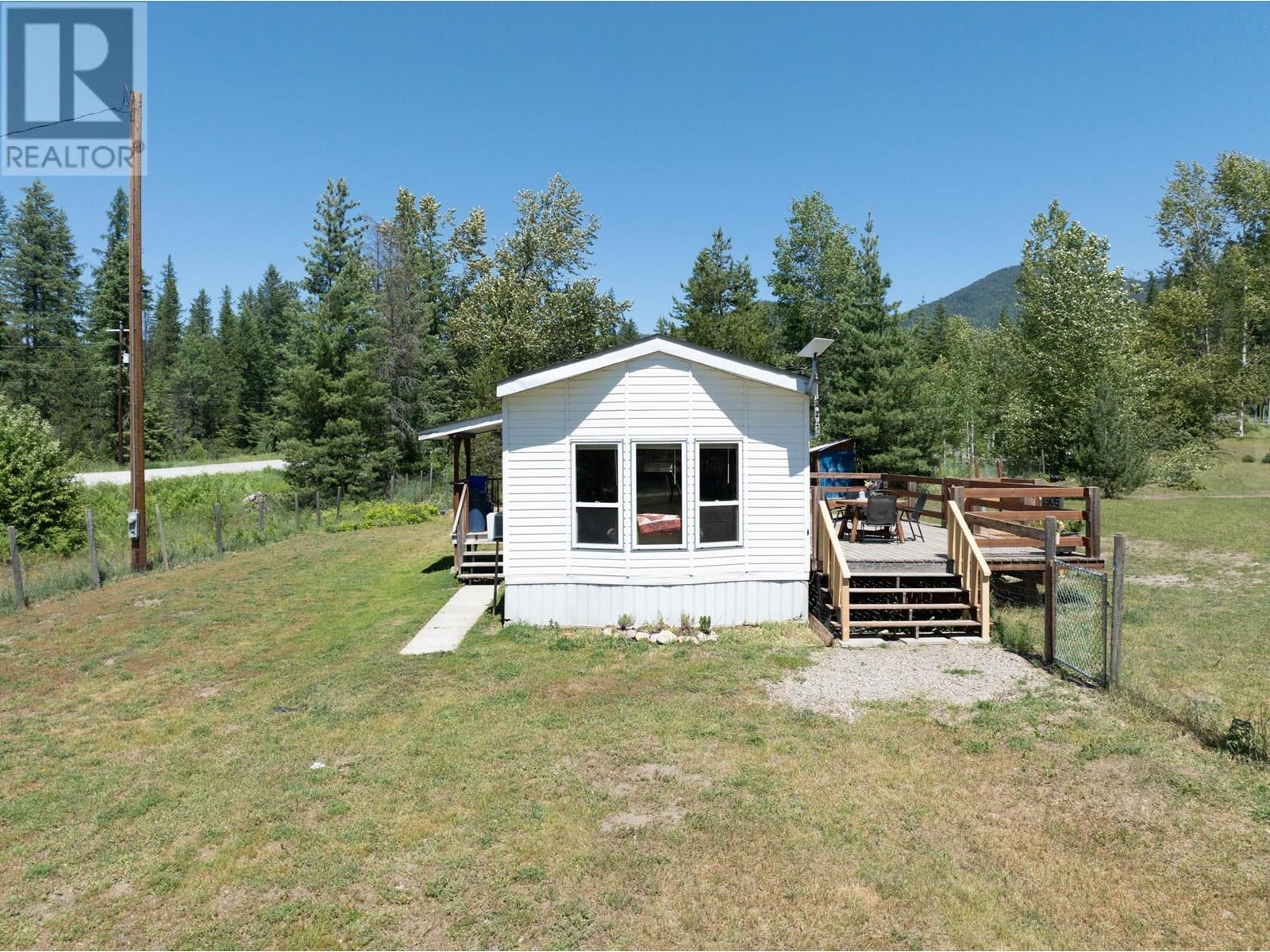 1905 Airport Road, Salmo, British Columbia  V0G 1Z0 - Photo 23 - 10350674