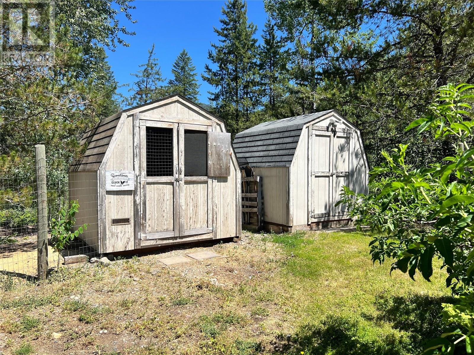 1905 Airport Road, Salmo, British Columbia  V0G 1Z0 - Photo 30 - 10350674