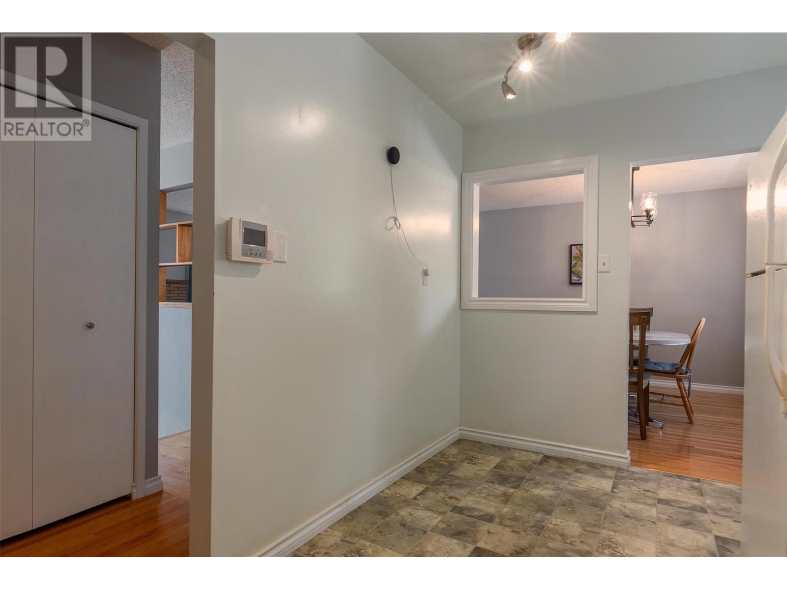 3555 Highway Drive, Trail, British Columbia  V1R 2T9 - Photo 16 - 10352216