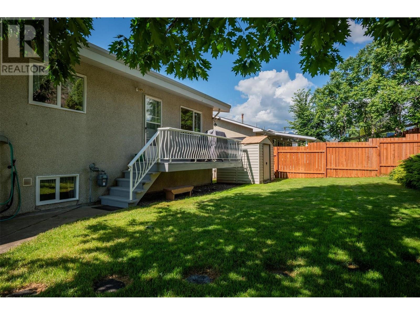 3555 Highway Drive, Trail, British Columbia  V1R 2T9 - Photo 46 - 10352216
