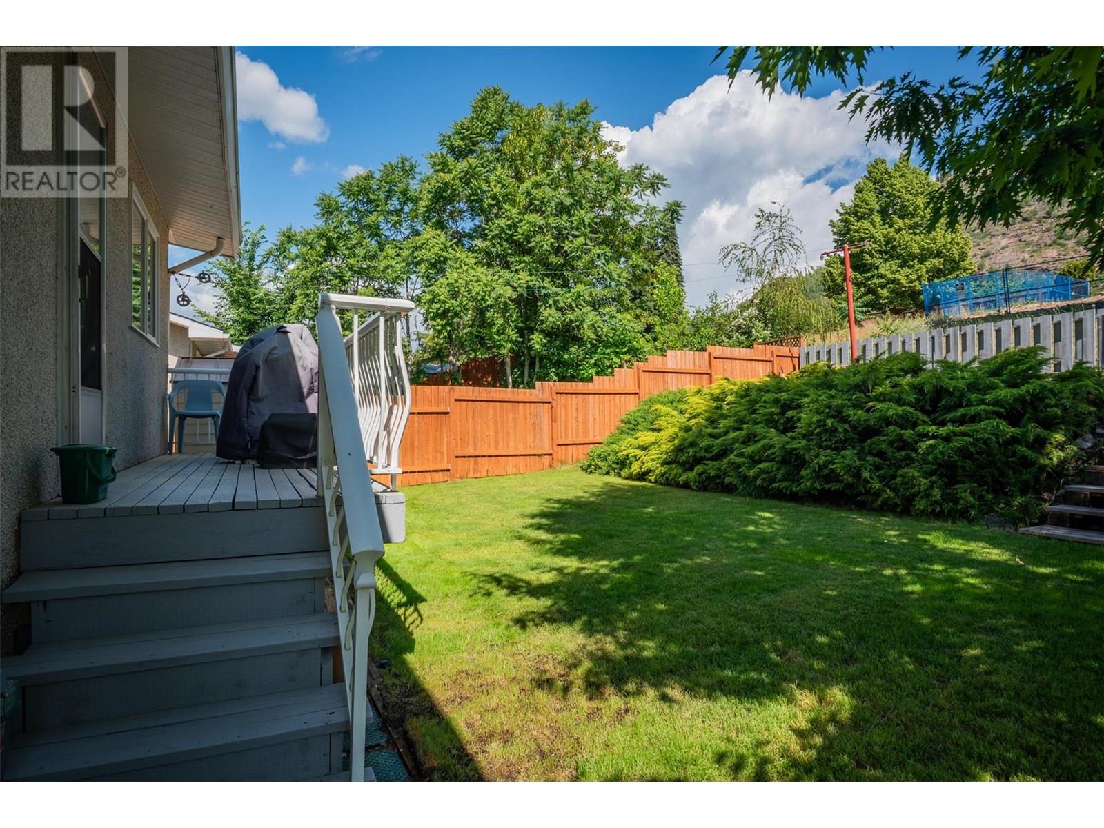 3555 Highway Drive, Trail, British Columbia  V1R 2T9 - Photo 47 - 10352216