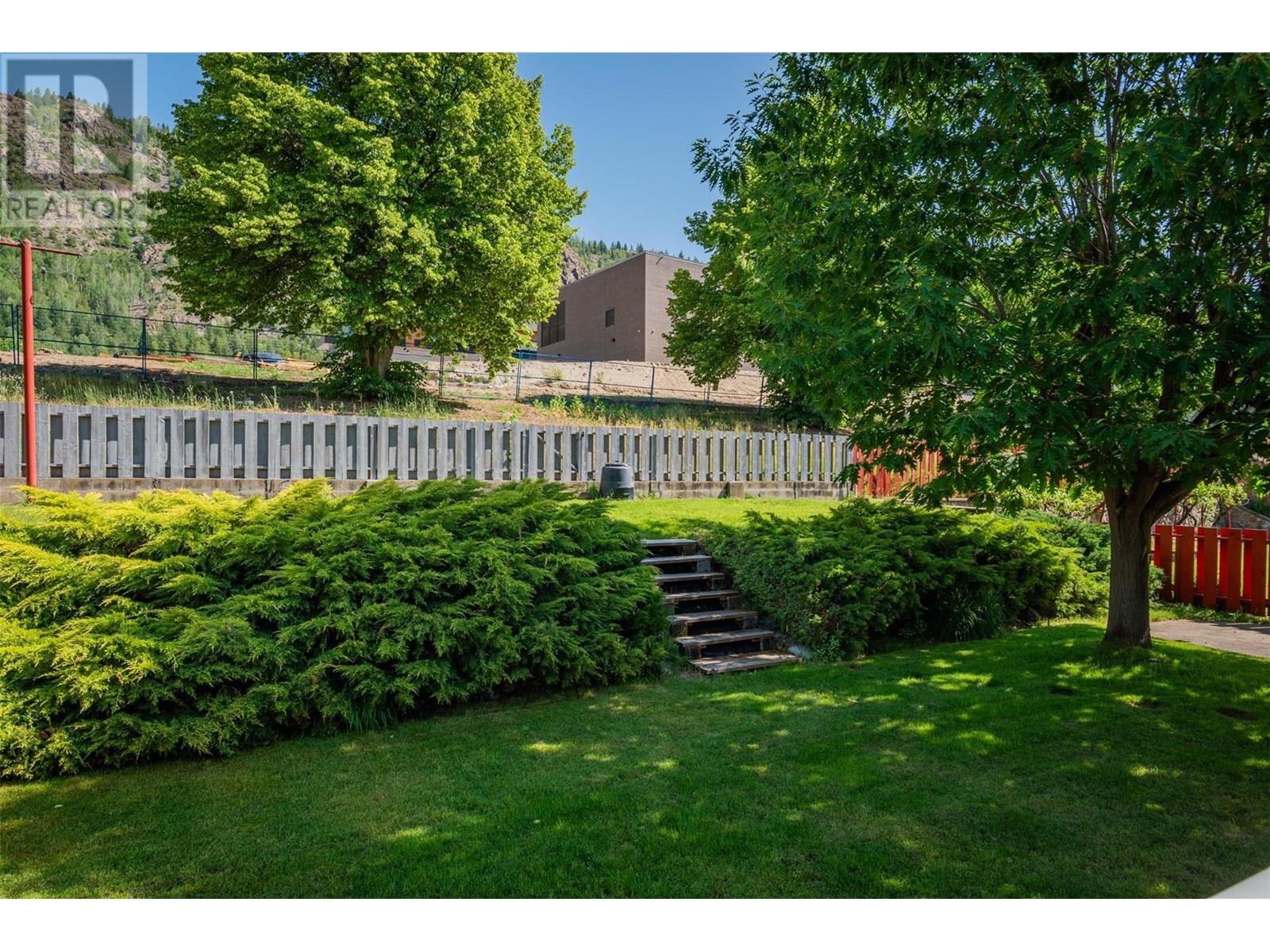 3555 Highway Drive, Trail, British Columbia  V1R 2T9 - Photo 48 - 10352216