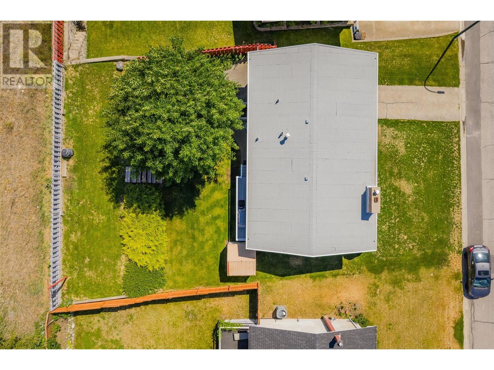 3555 Highway Drive, Trail, British Columbia  V1R 2T9 - Photo 54 - 10352216