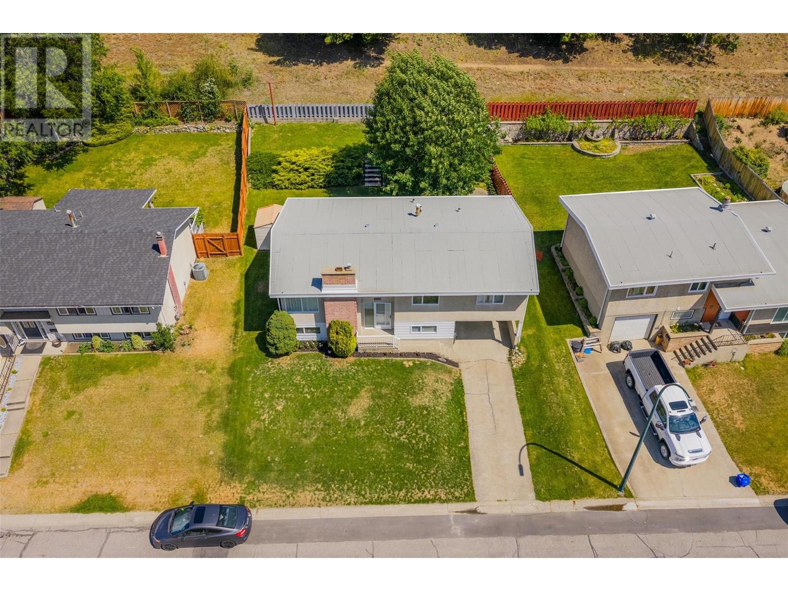 3555 Highway Drive, Trail, British Columbia  V1R 2T9 - Photo 55 - 10352216
