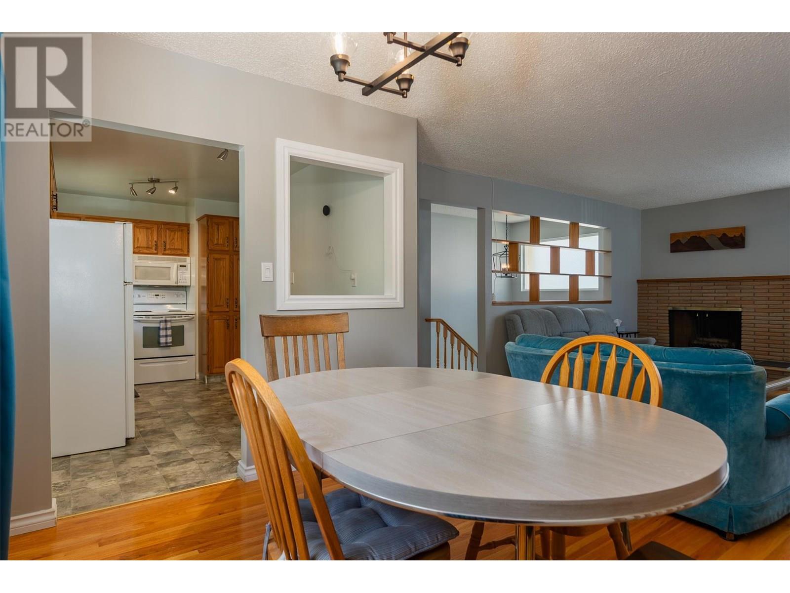 3555 Highway Drive, Trail, British Columbia  V1R 2T9 - Photo 9 - 10352216