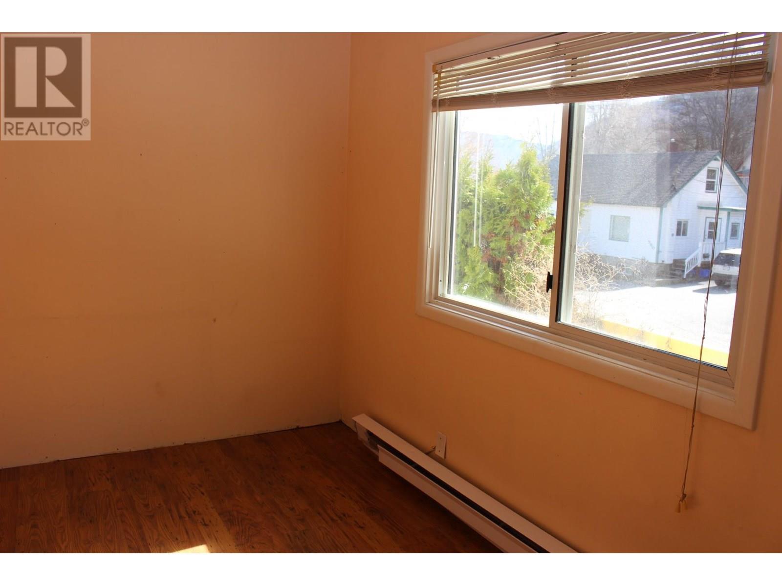 953 Aspen Street, Trail, British Columbia  V1R 3Y1 - Photo 14 - 10342851