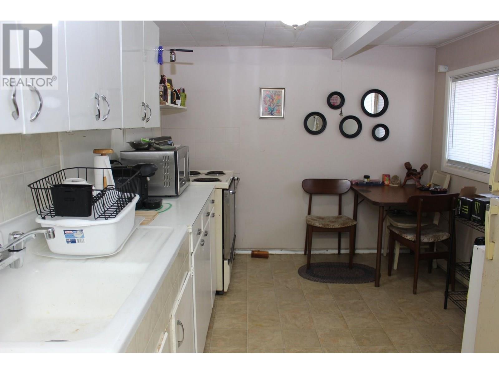 953 Aspen Street, Trail, British Columbia  V1R 3Y1 - Photo 37 - 10342851