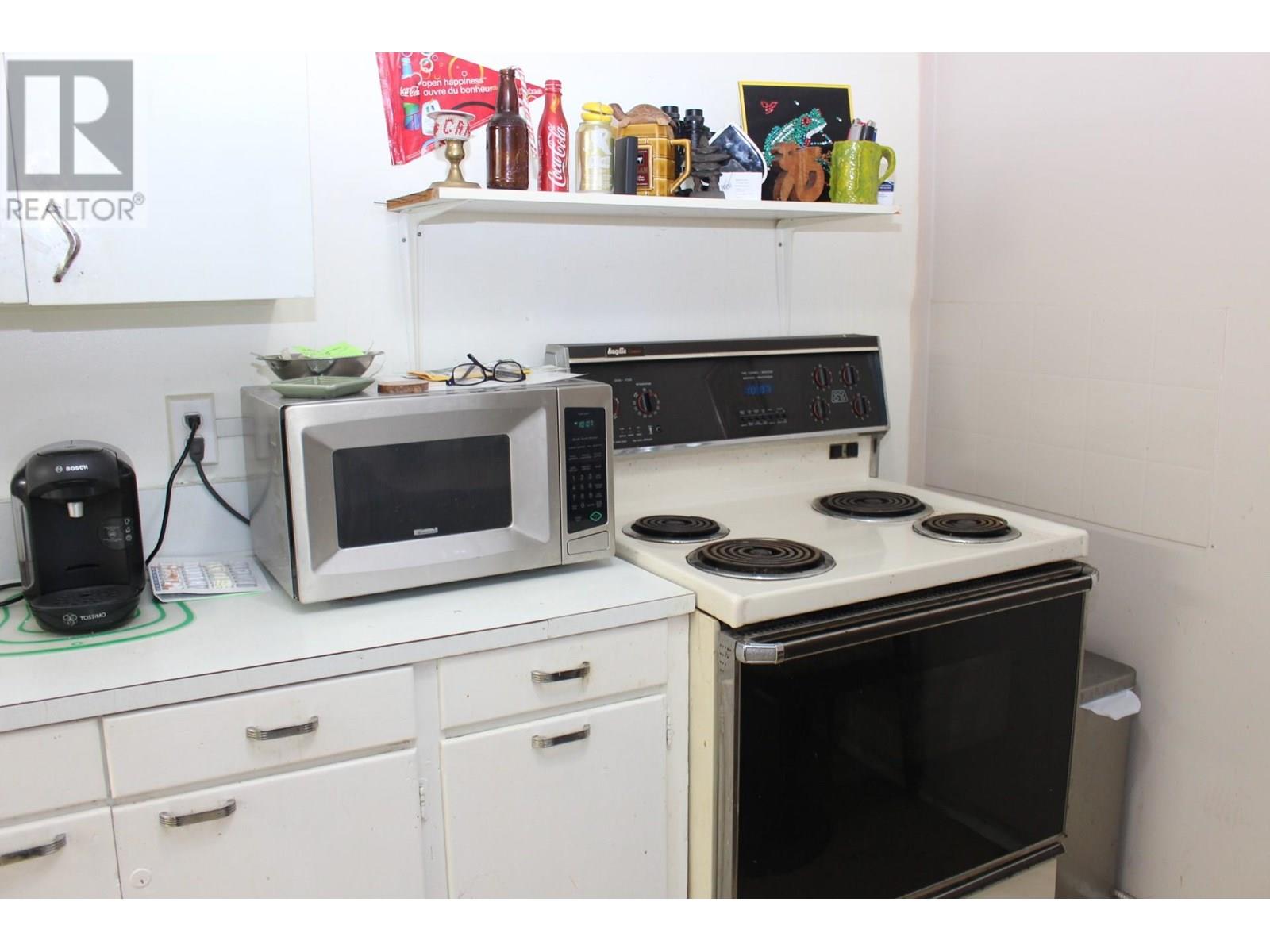 953 Aspen Street, Trail, British Columbia  V1R 3Y1 - Photo 39 - 10342851