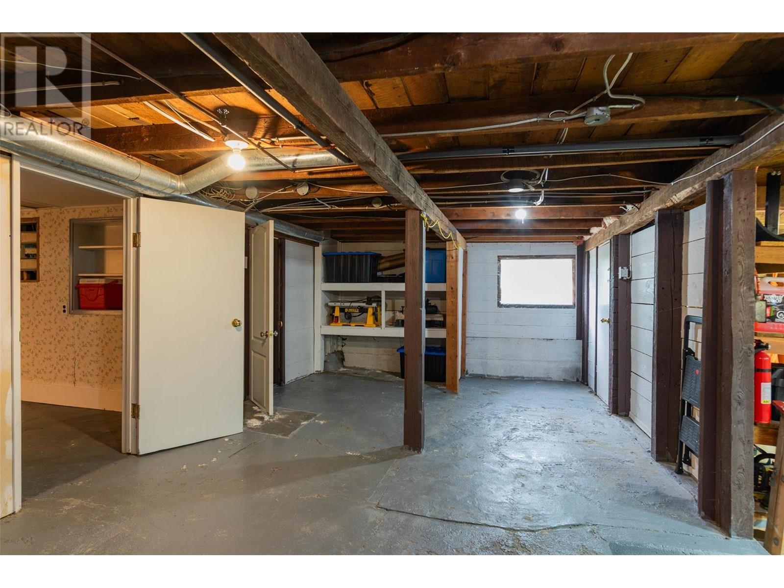1585 Dunn Crescent, Rossland, British Columbia  V0G 1Y0 - Photo 27 - 10352364