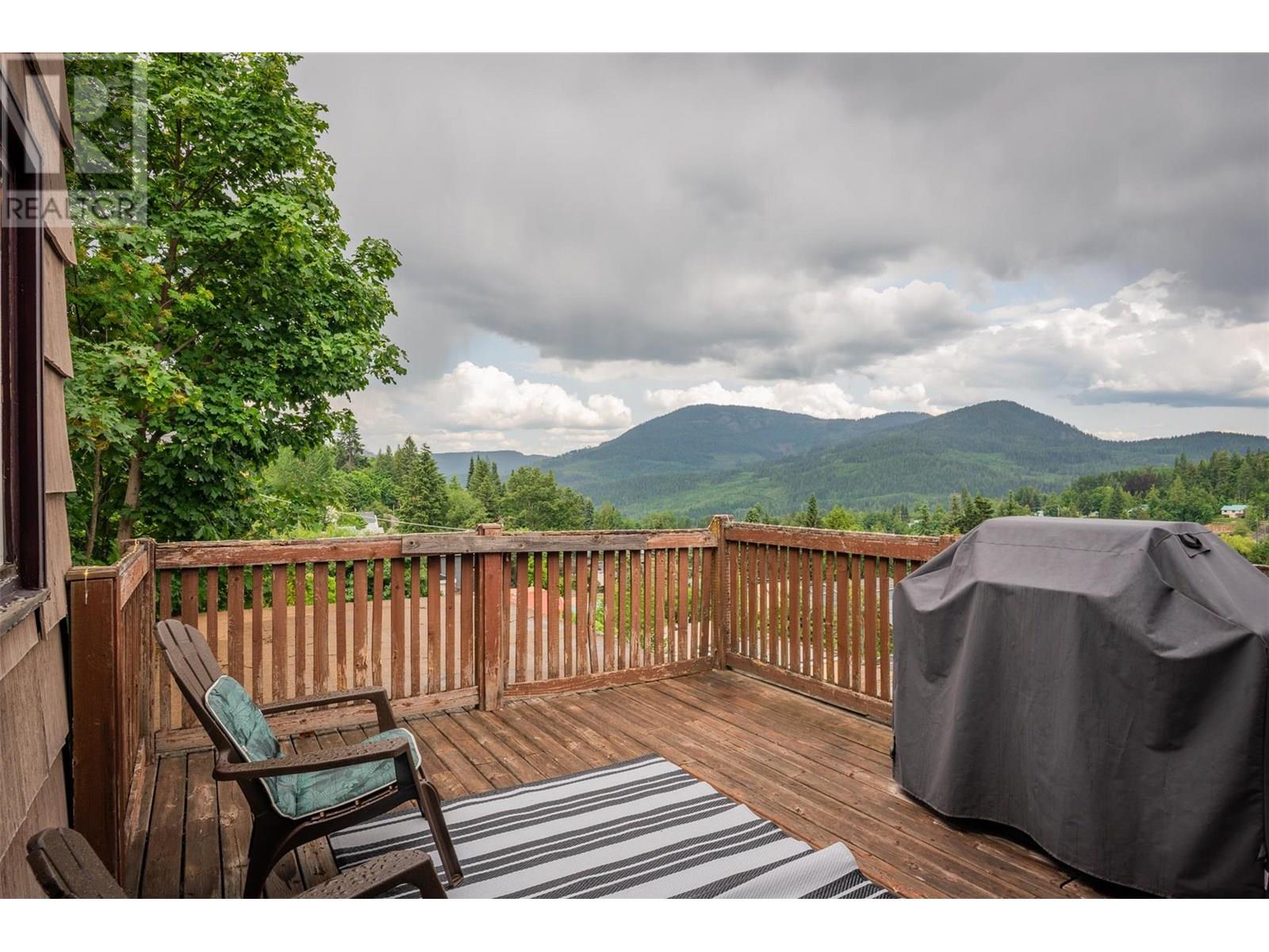1585 Dunn Crescent, Rossland, British Columbia  V0G 1Y0 - Photo 32 - 10352364