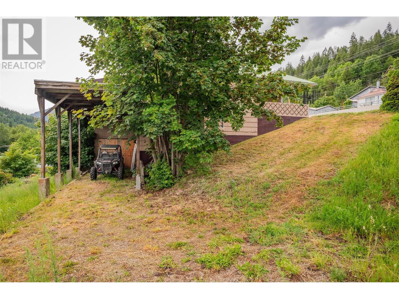 1585 Dunn Crescent, Rossland, British Columbia  V0G 1Y0 - Photo 38 - 10352364