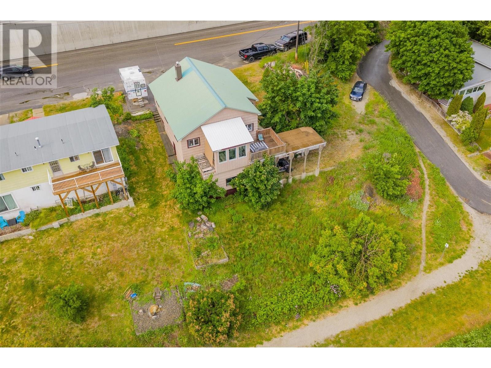 1585 Dunn Crescent, Rossland, British Columbia  V0G 1Y0 - Photo 41 - 10352364