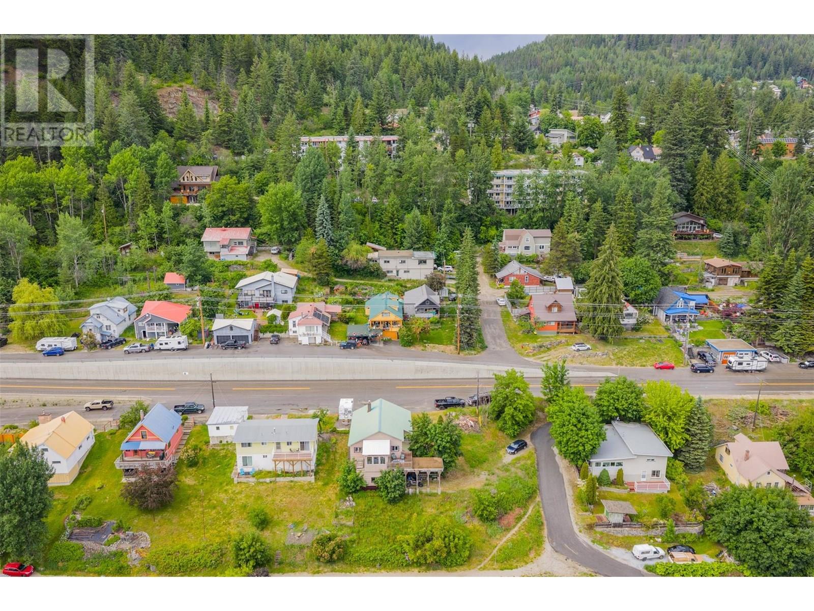 1585 Dunn Crescent, Rossland, British Columbia  V0G 1Y0 - Photo 45 - 10352364