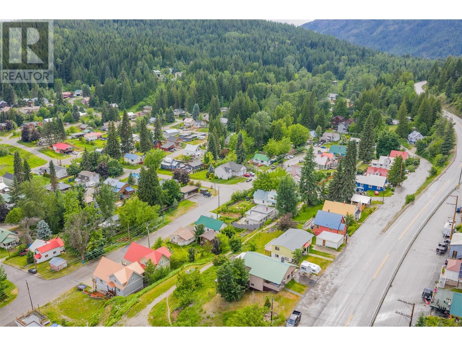1585 Dunn Crescent, Rossland, British Columbia  V0G 1Y0 - Photo 46 - 10352364