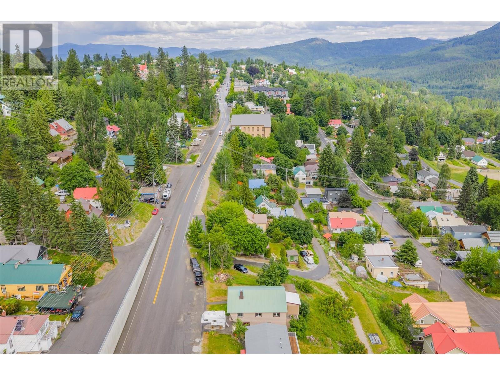 1585 Dunn Crescent, Rossland, British Columbia  V0G 1Y0 - Photo 48 - 10352364