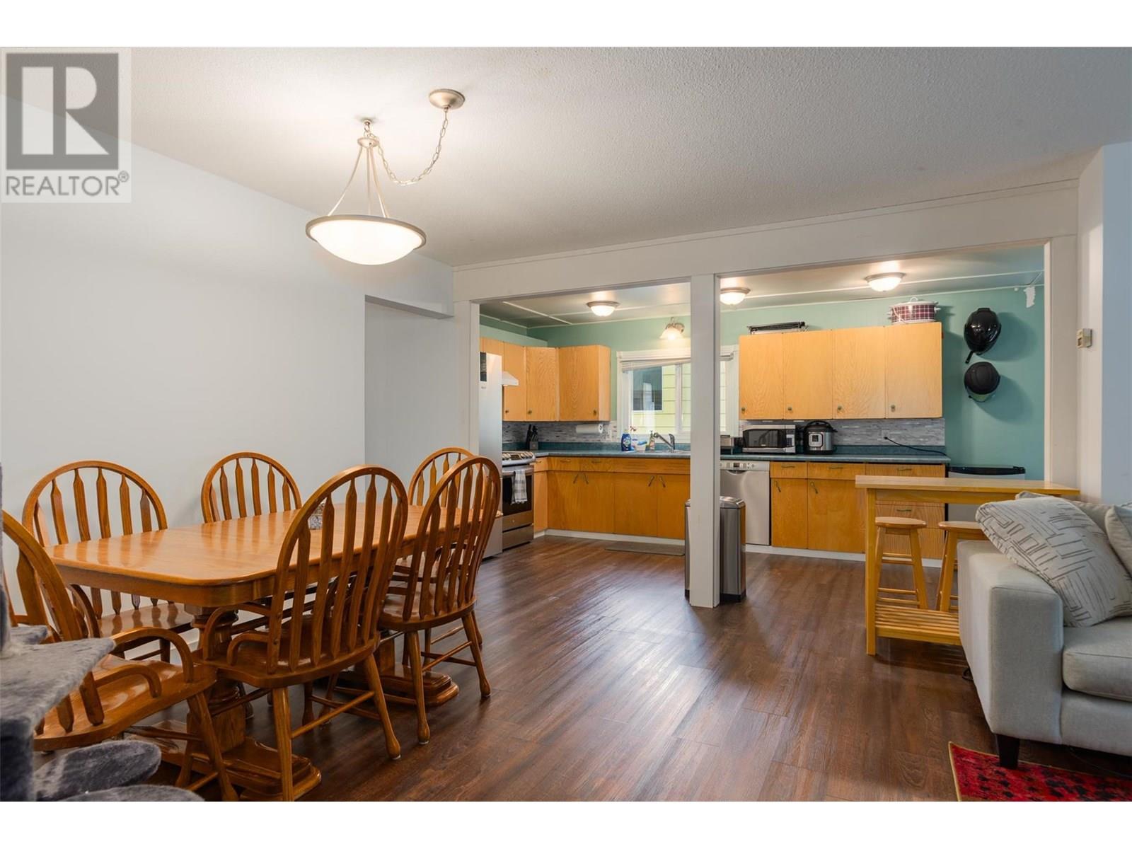 1585 Dunn Crescent, Rossland, British Columbia  V0G 1Y0 - Photo 7 - 10352364